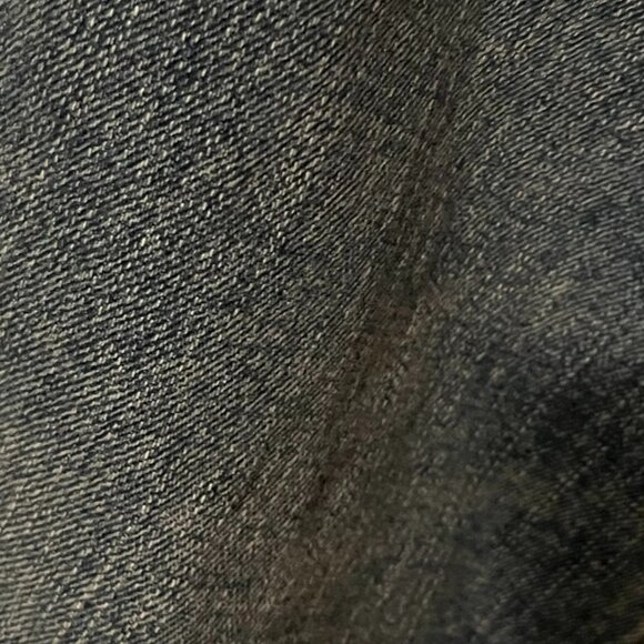 GENTLY USED} Old Navy Women's Mid-Rise Boysfriend Jeans, Stonewash, Size 14 - Picture 3 of 7